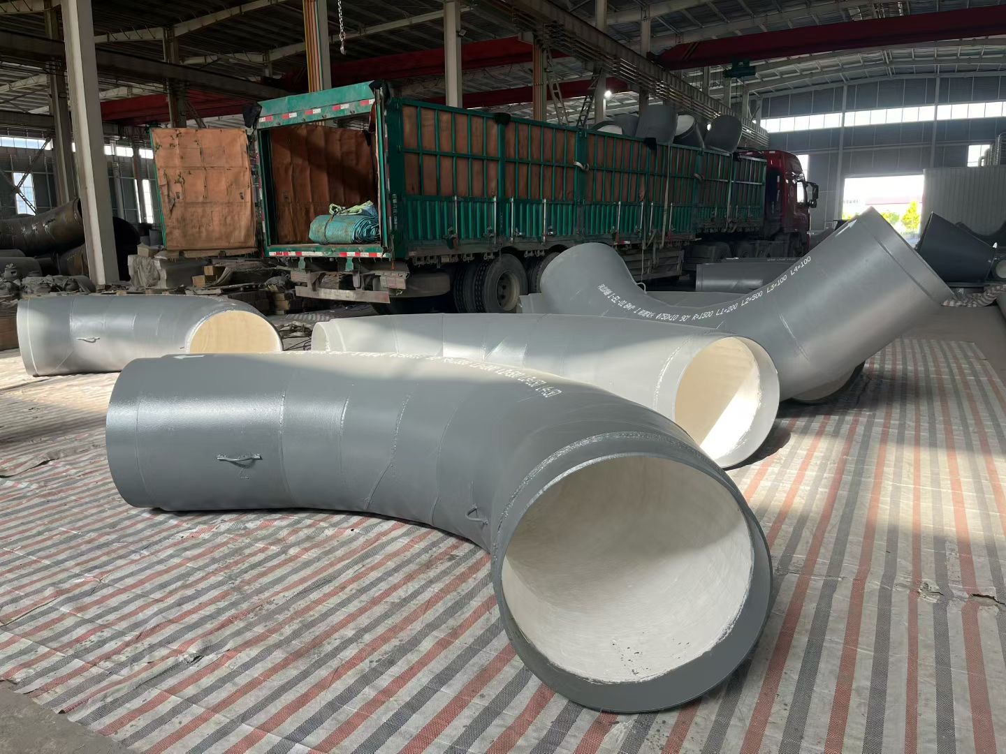 阳泉市双金属耐磨管碳化硅耐磨管道 - 厂家